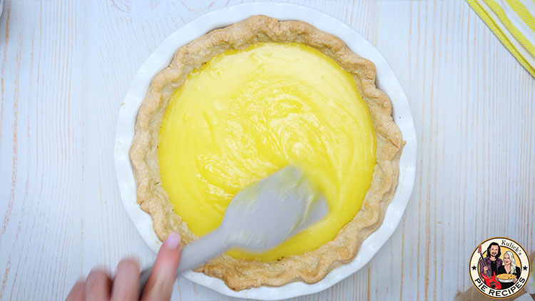 Is Lemon meringue pie better hot or cold
