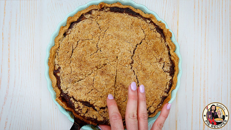 What is the meaning of shoo fly pie